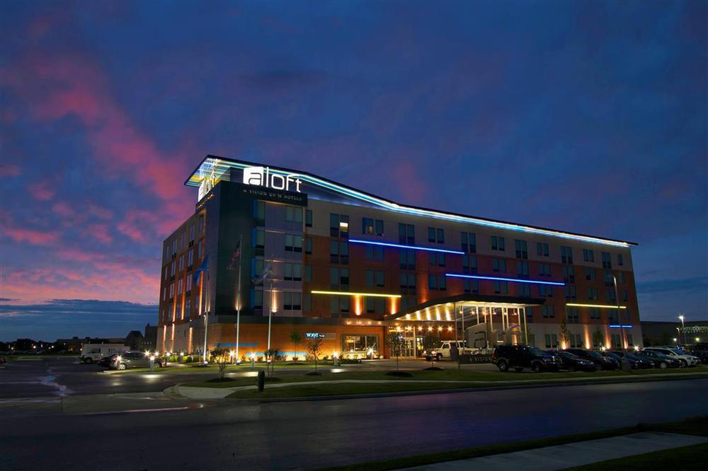 Отель Aloft Tulsa Downtown Экстерьер фото