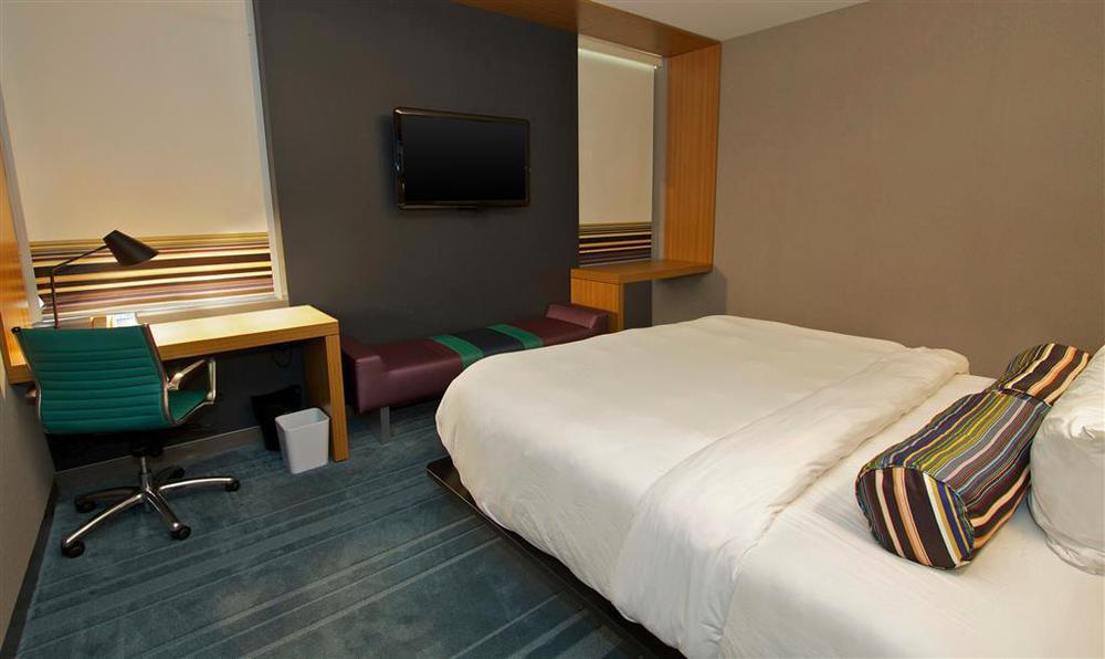 Отель Aloft Tulsa Downtown Номер фото