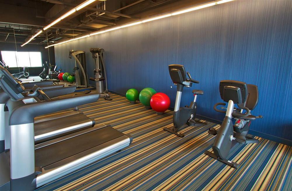 Отель Aloft Tulsa Downtown Удобства фото