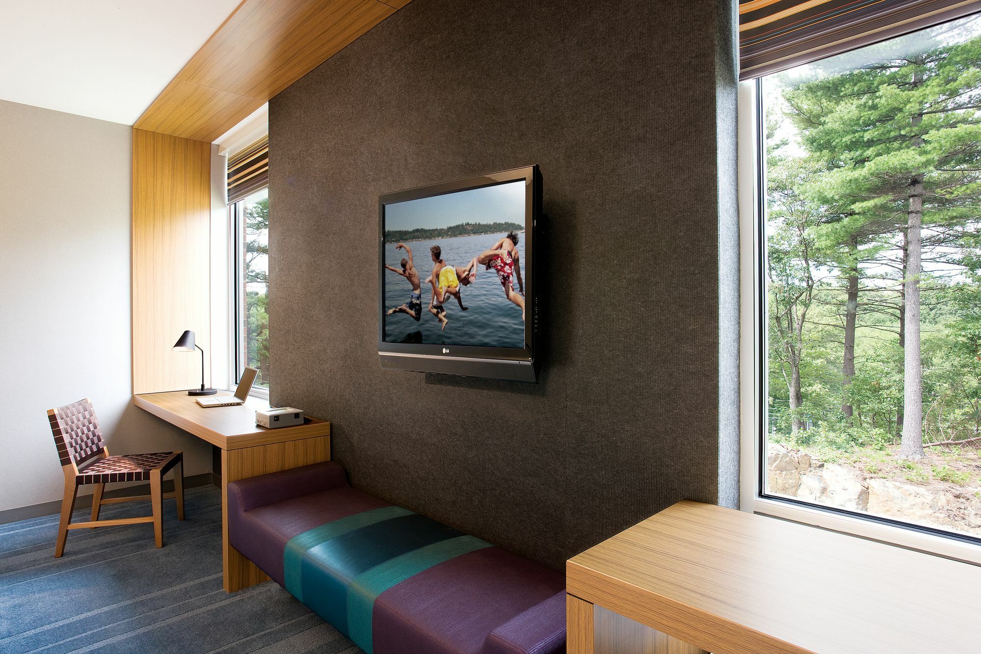 Отель Aloft Tulsa Downtown Экстерьер фото